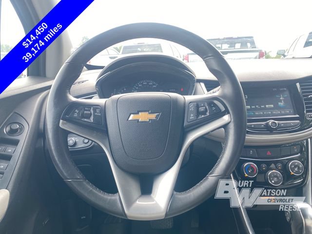 Used 2017 Chevrolet Trax Premier w/ Driver Confidence II Package FWD image 21