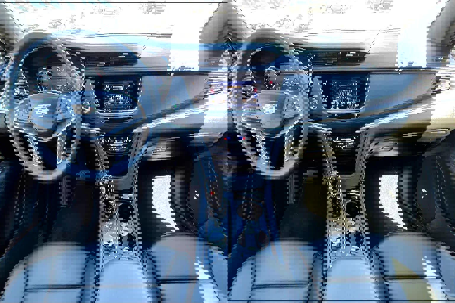 Used 2024 Cadillac XT5 Luxury image 15