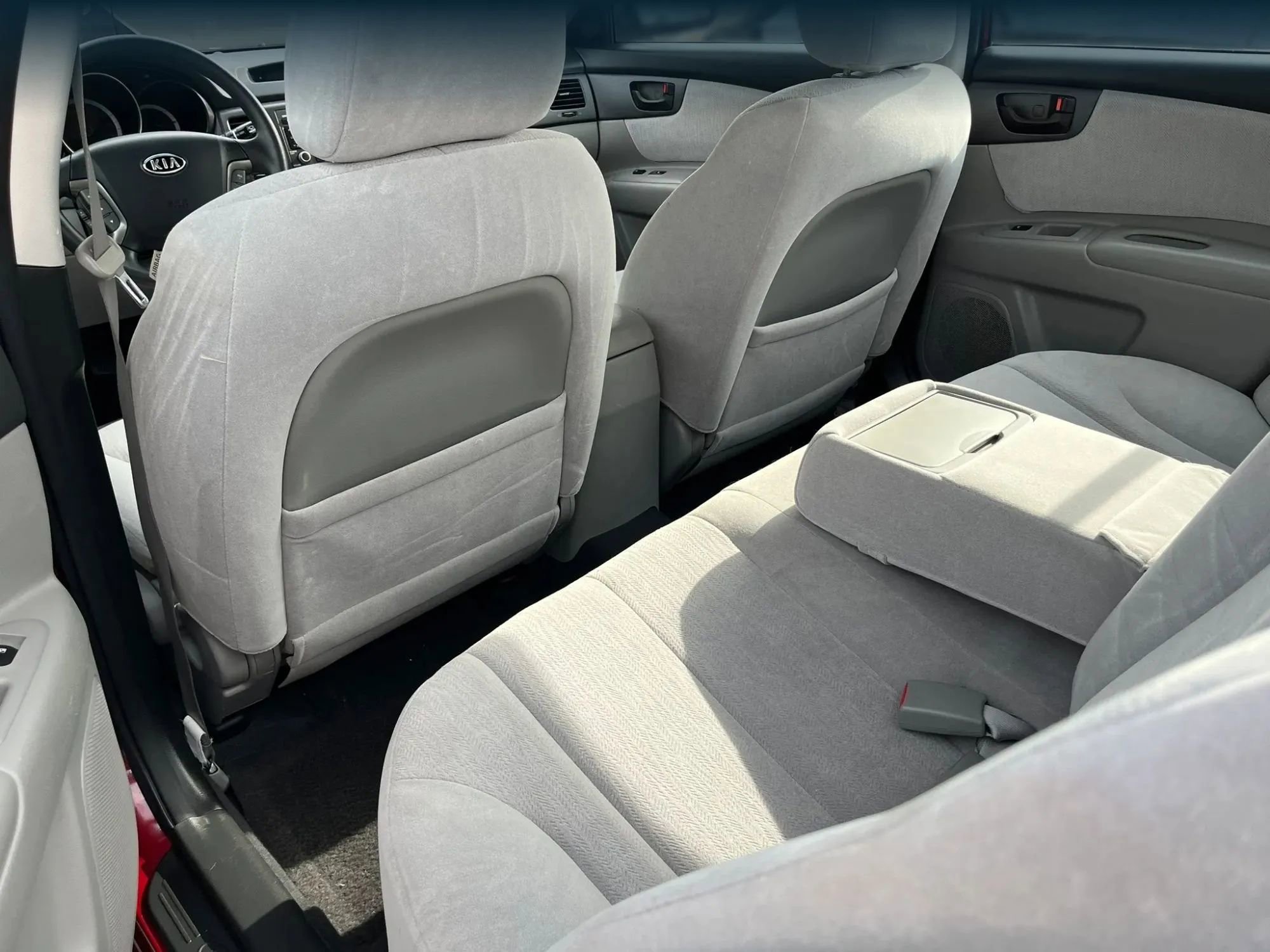 Used 2009 Kia Optima LX image 10