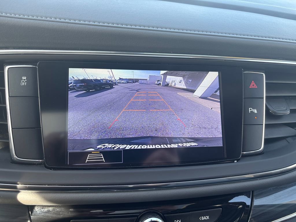 Used 2020 Buick Enclave Essence w/ Sound and Sites Package image 26