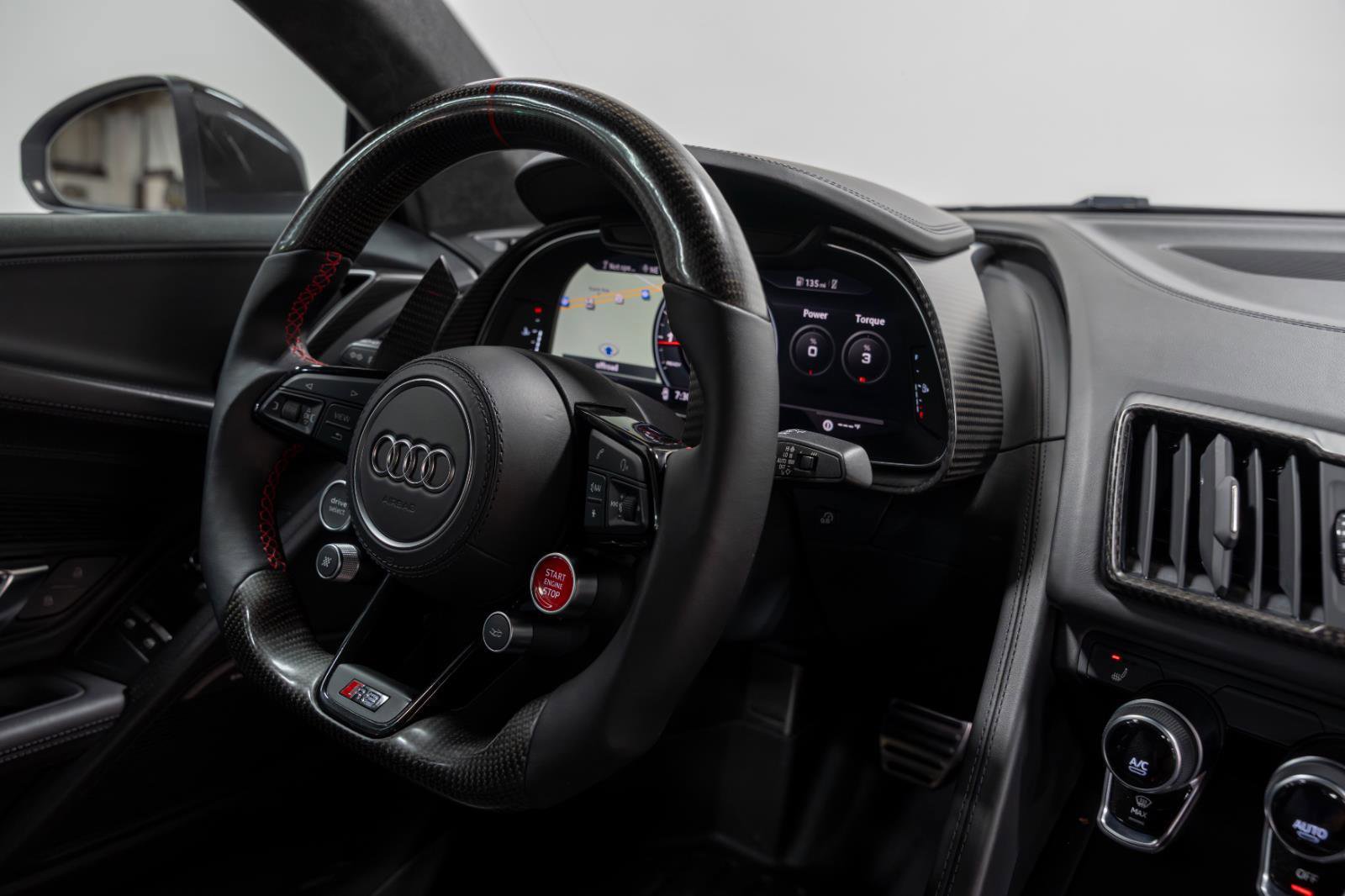 Used 2017 Audi R8 V10 plus w/ Full Leather Package image 91