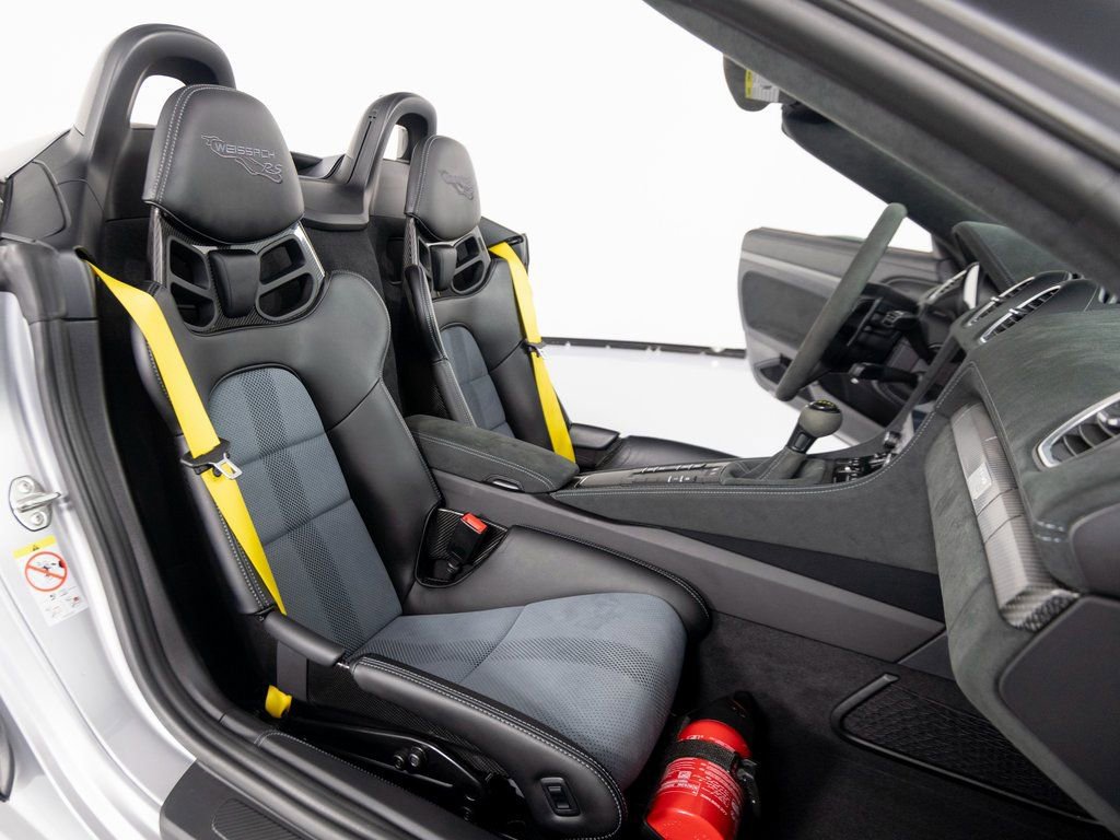 Certified 2025 Porsche 718 Boxster Spyder RS image 37