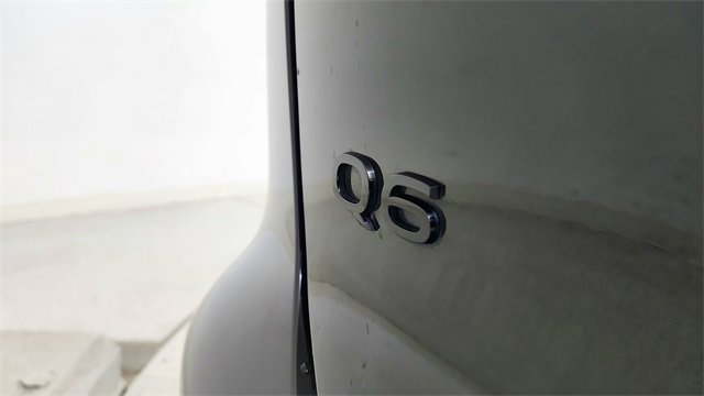 Used 2025 Audi Q6 e-tron Premium Plus w/ Premium Plus image 18