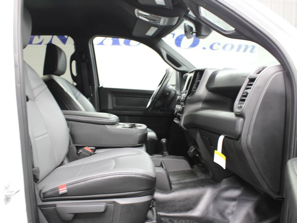 Used 2023 RAM 3500 Tradesman w/ Convenience Group AWD/4WD image 30