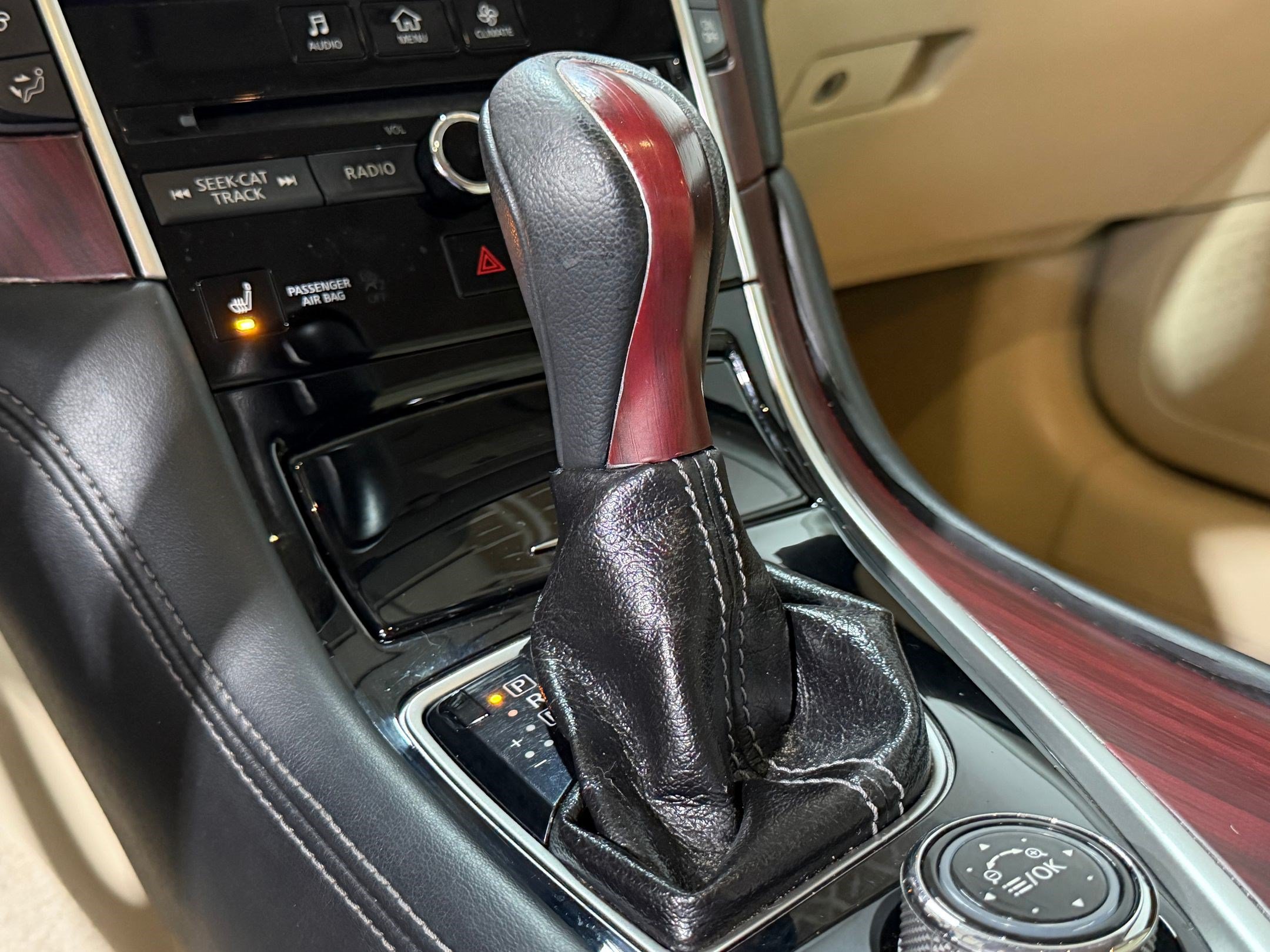 Used 2015 INFINITI Q50 Premium w/ Navigation Package RWD image 16