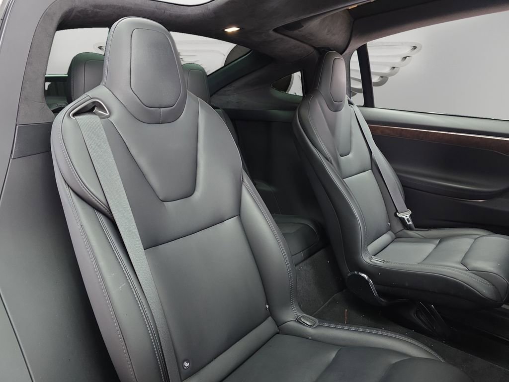 Used 2019 Tesla Model X Long Range image 25
