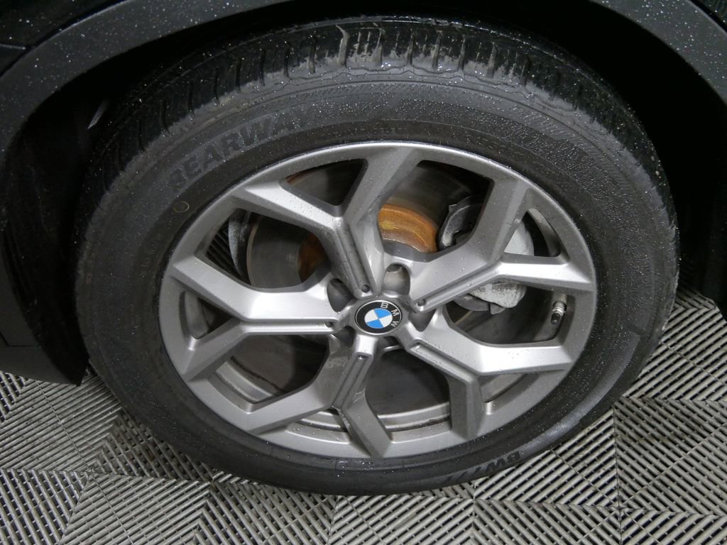 Used 2023 BMW X3 xDrive30i w/ Premium Essential Package image 8