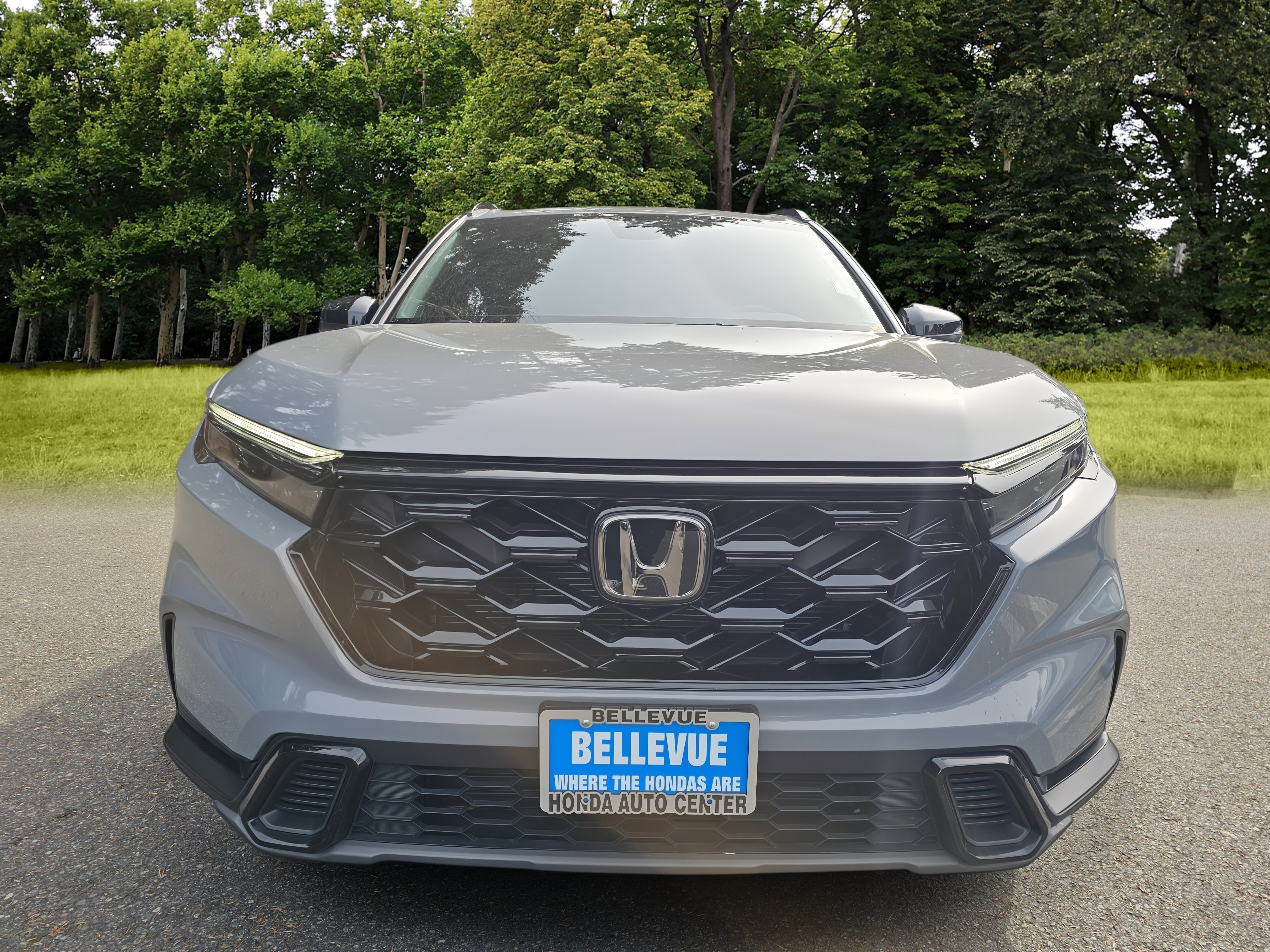 Used 2023 Honda CR-V Sport image 2