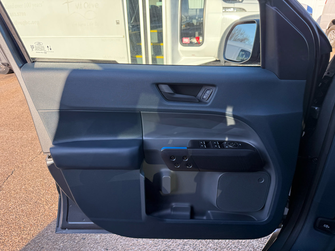 Used 2025 Ford Maverick Lobo image 15