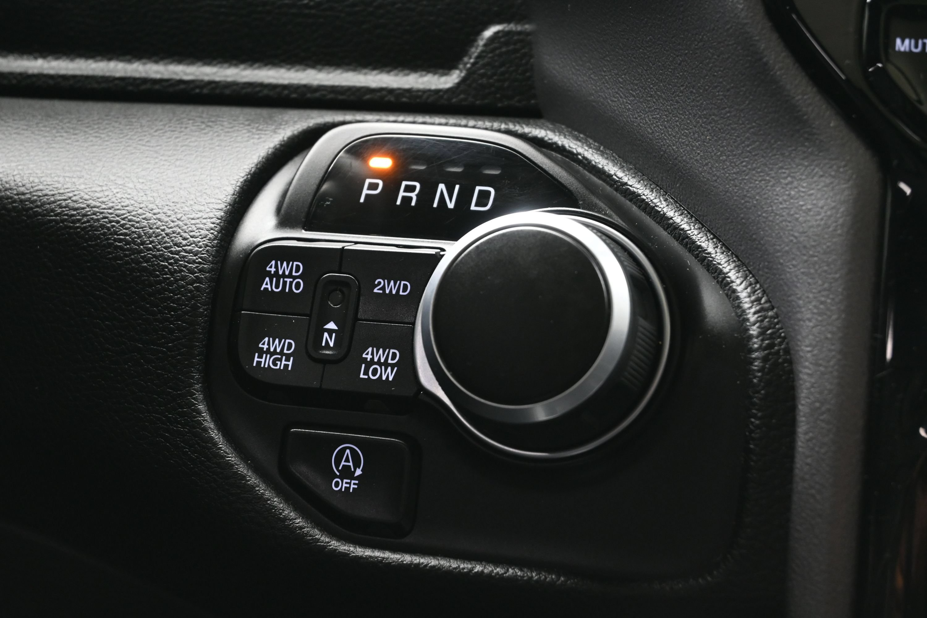 Used 2023 RAM 1500 Big Horn AWD/4WD image 38