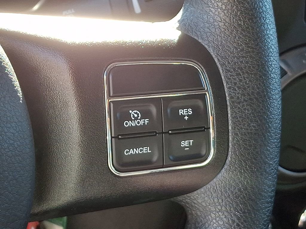 Used 2018 Jeep Wrangler Sport image 19