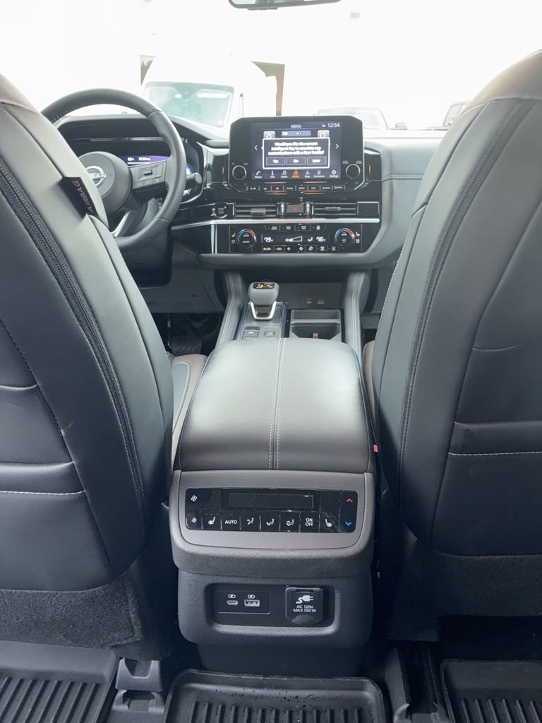 Used 2025 Nissan Pathfinder Platinum w/ Cargo Package AWD/4WD image 40