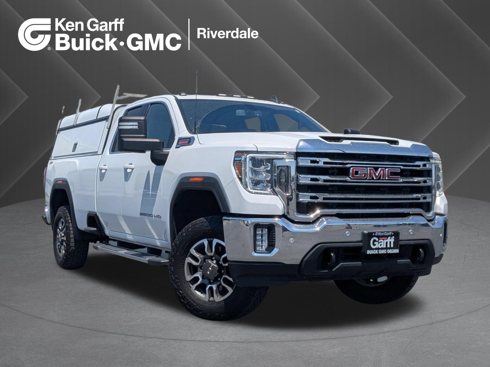 Used 2022 GMC Sierra 3500 SLE w/ SLE Convenience Package AWD/4WD image 1