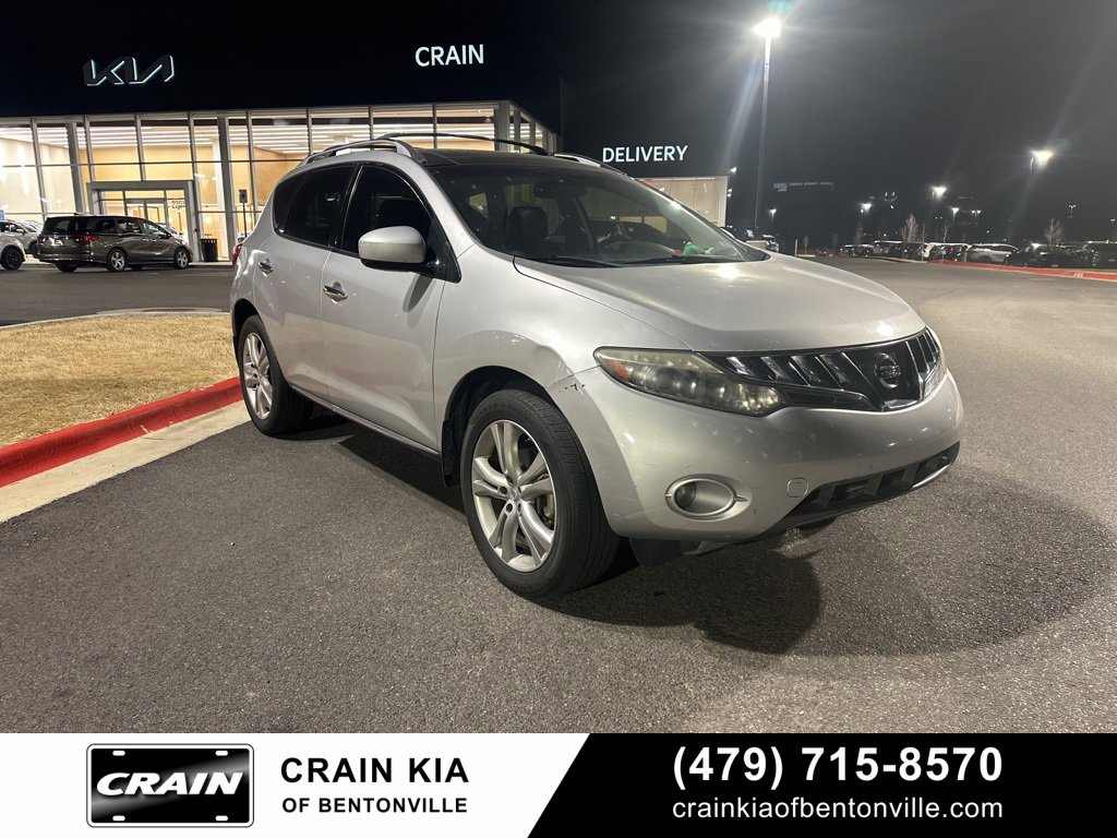 Used 2010 Nissan Murano LE w/ Navigation Pkg image 1