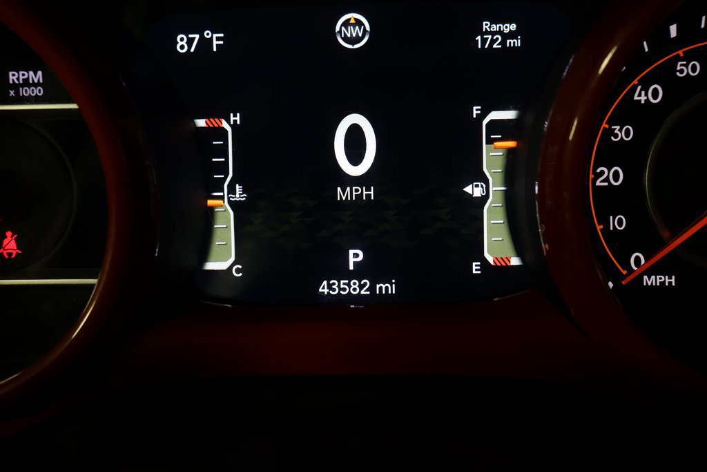 Used 2021 Jeep Wrangler Unlimited Sahara AWD/4WD image 17