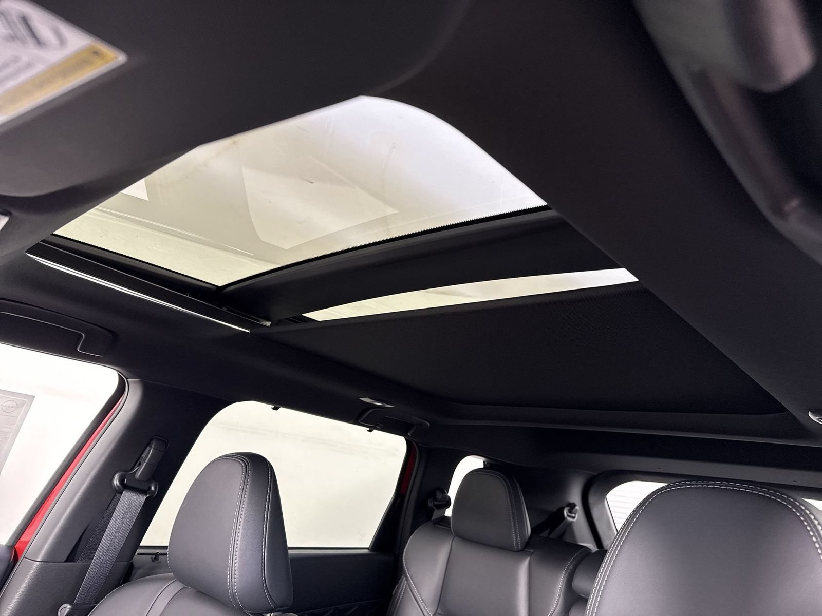 New 2026 Nissan Rogue Platinum AWD/4WD image 18