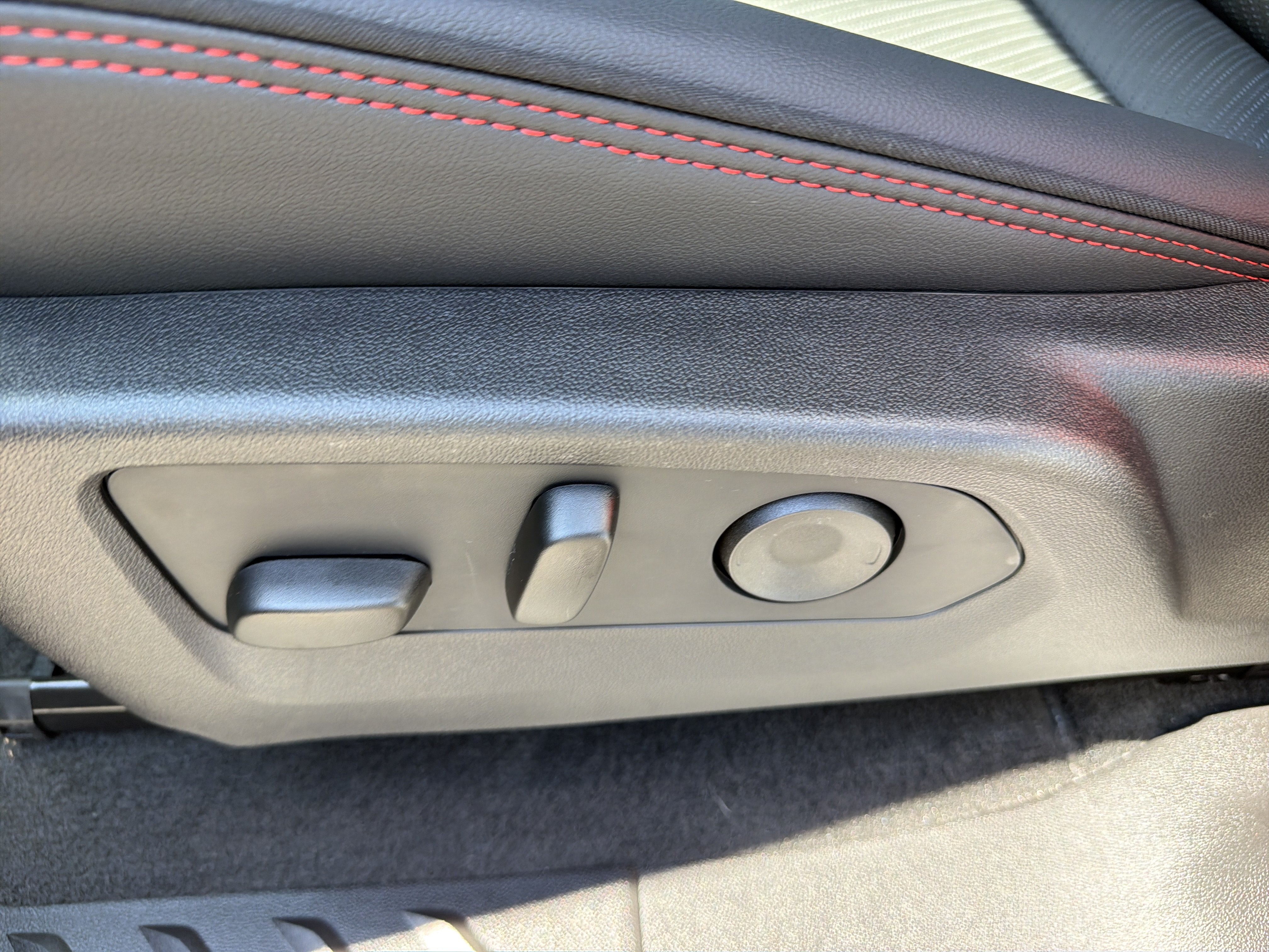 New 2026 GMC Canyon AT4X AWD/4WD image 17