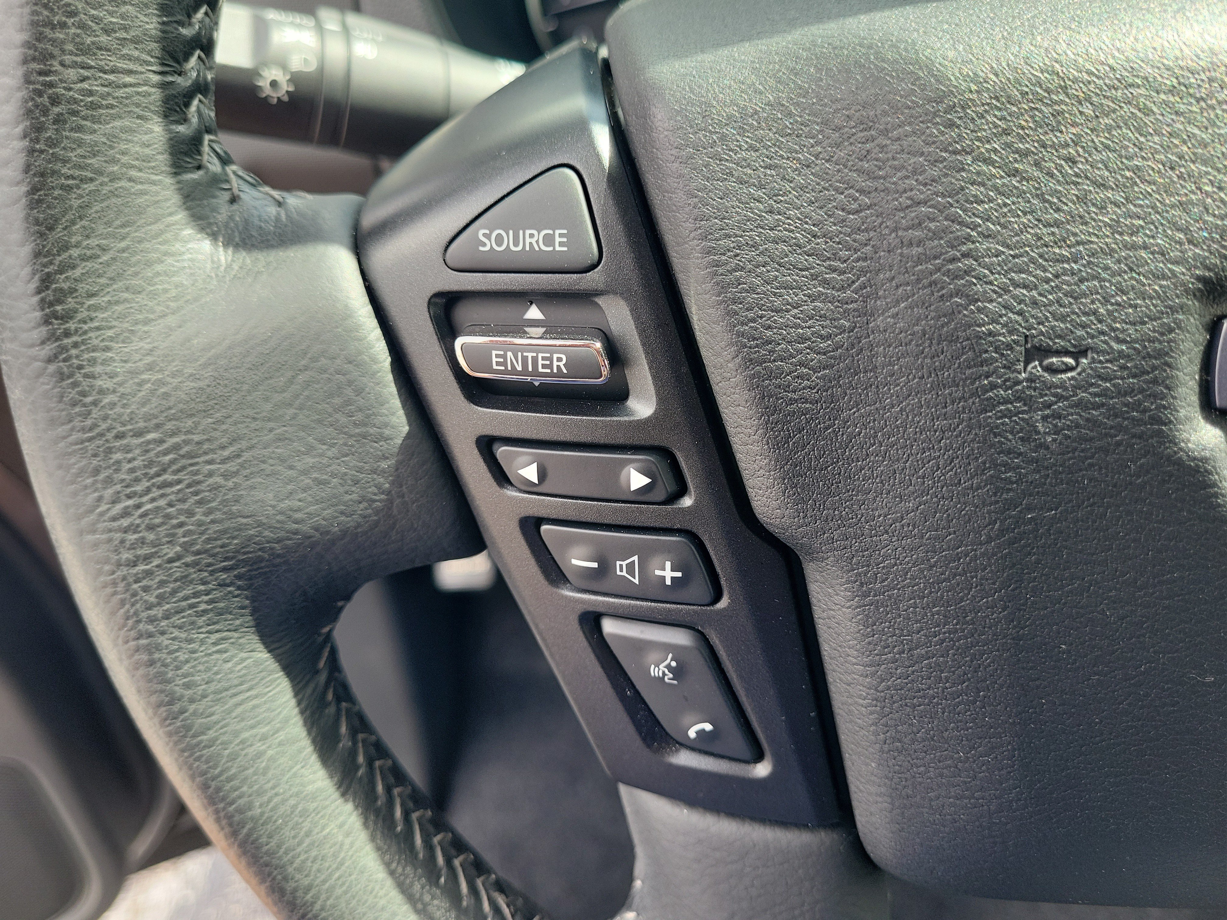 Certified 2024 Nissan Frontier SV w/ SV Convenience Package RWD image 16