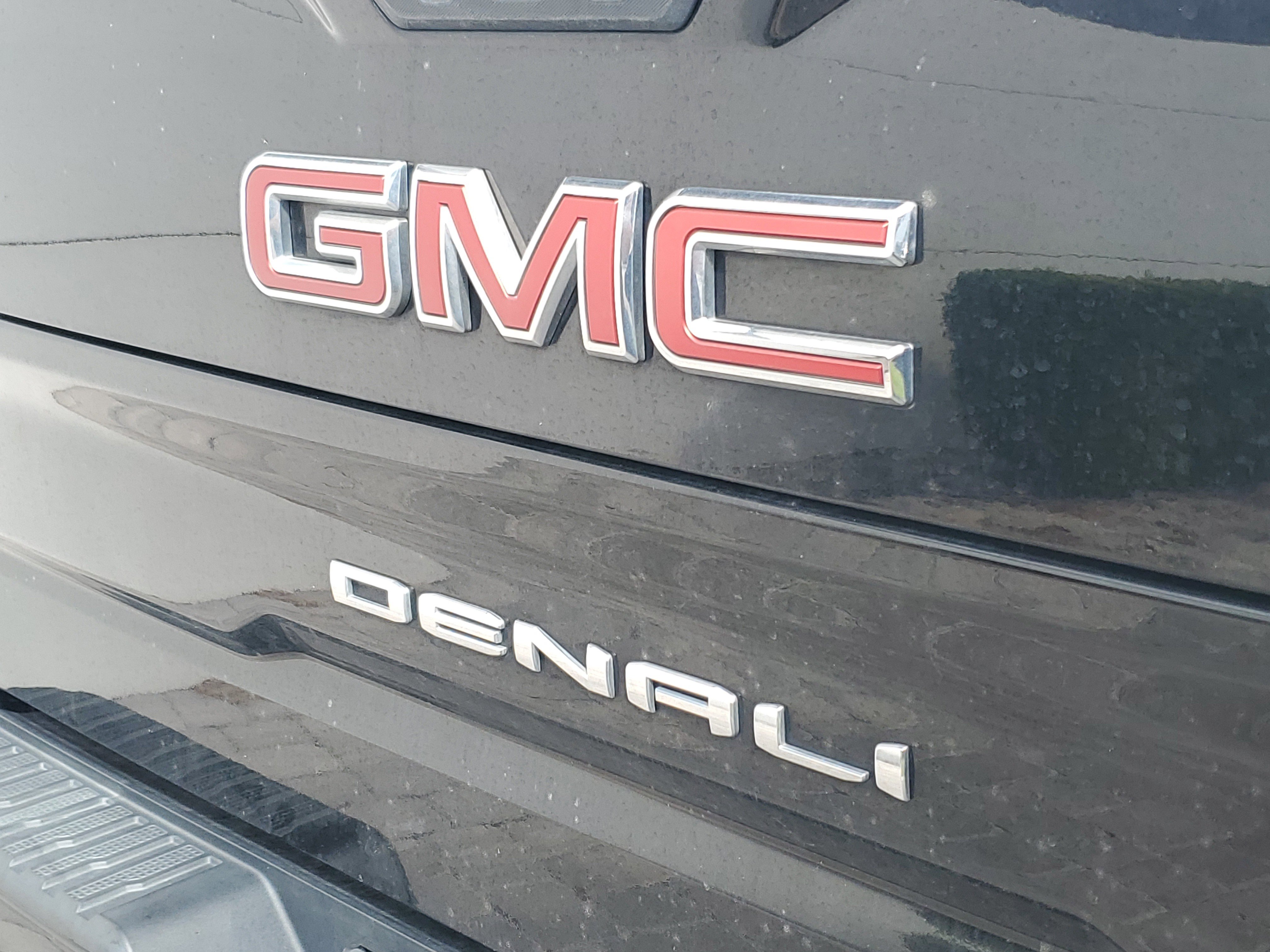 Used 2020 GMC Sierra 1500 Denali w/ Denali Ultimate Package image 9