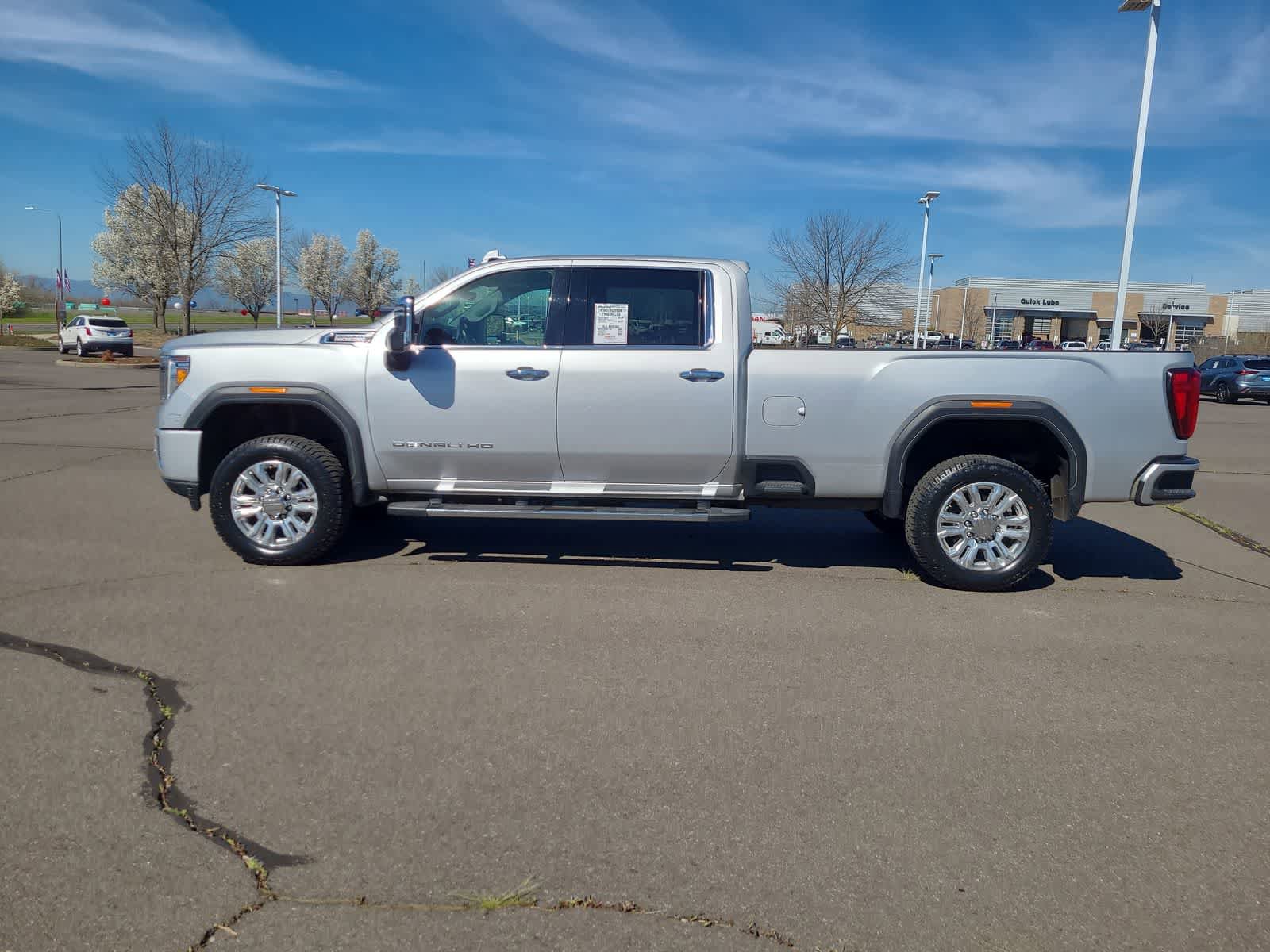 Used 2022 GMC Sierra 3500 Denali w/ Technology Package image 11