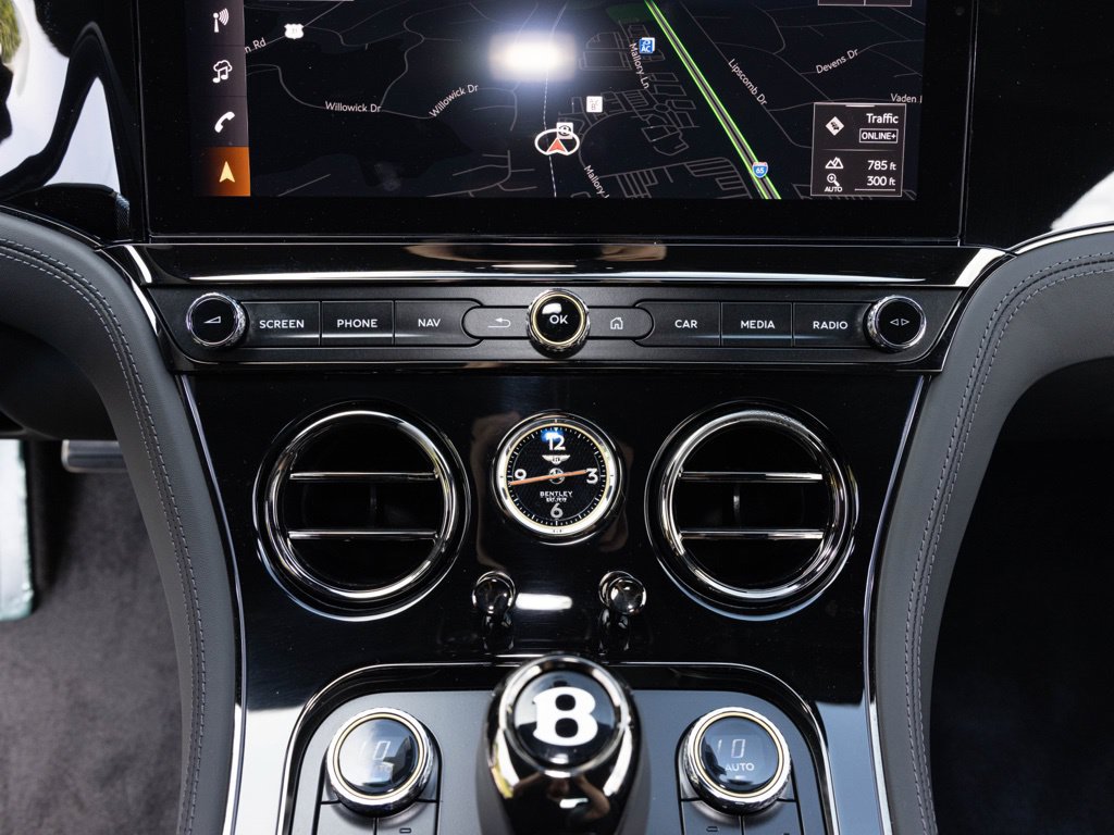 Certified 2025 Bentley Continental GTC AWD/4WD image 37