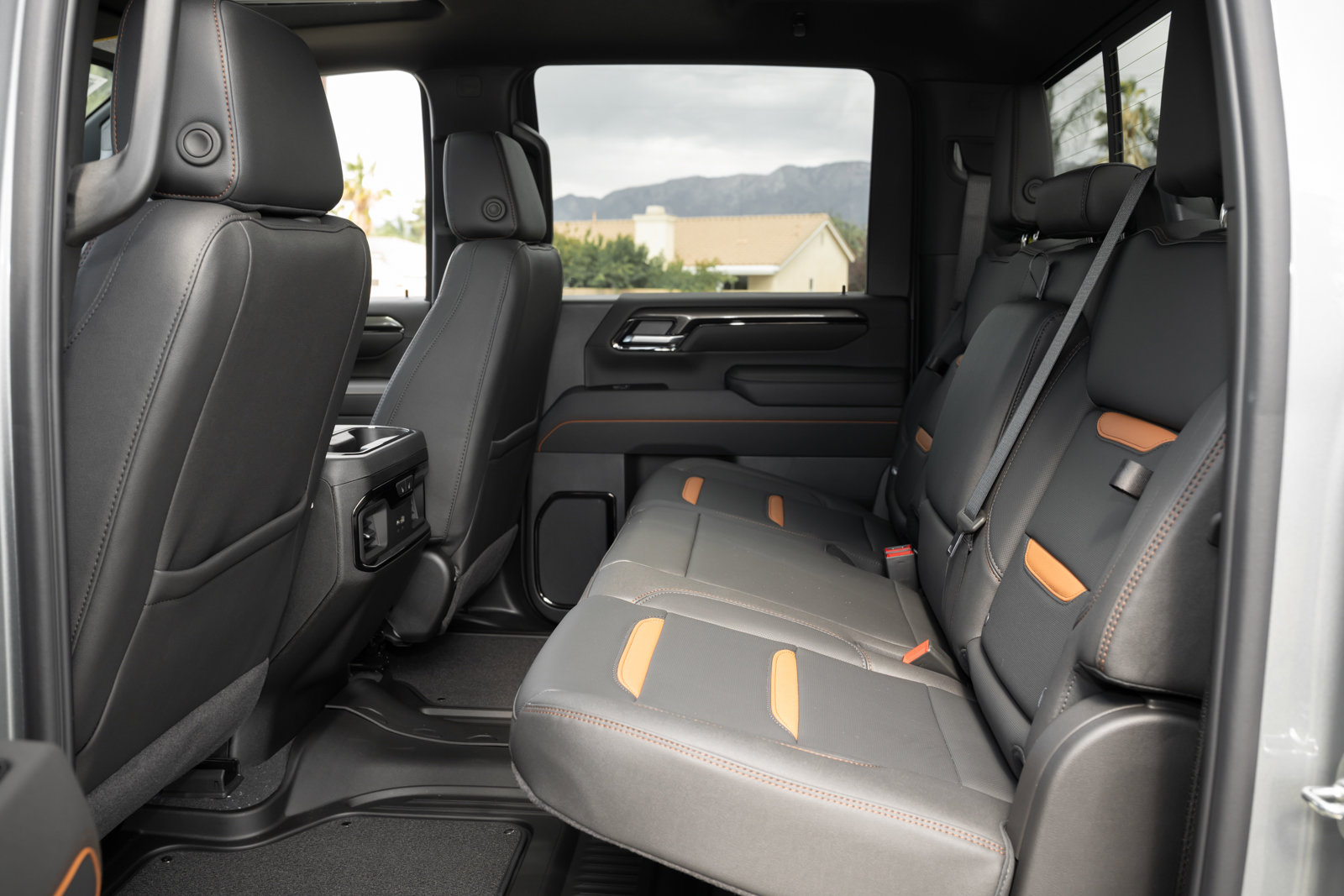 New 2026 GMC Sierra 2500 AT4 w/ AT4 Premium Plus Package image 40