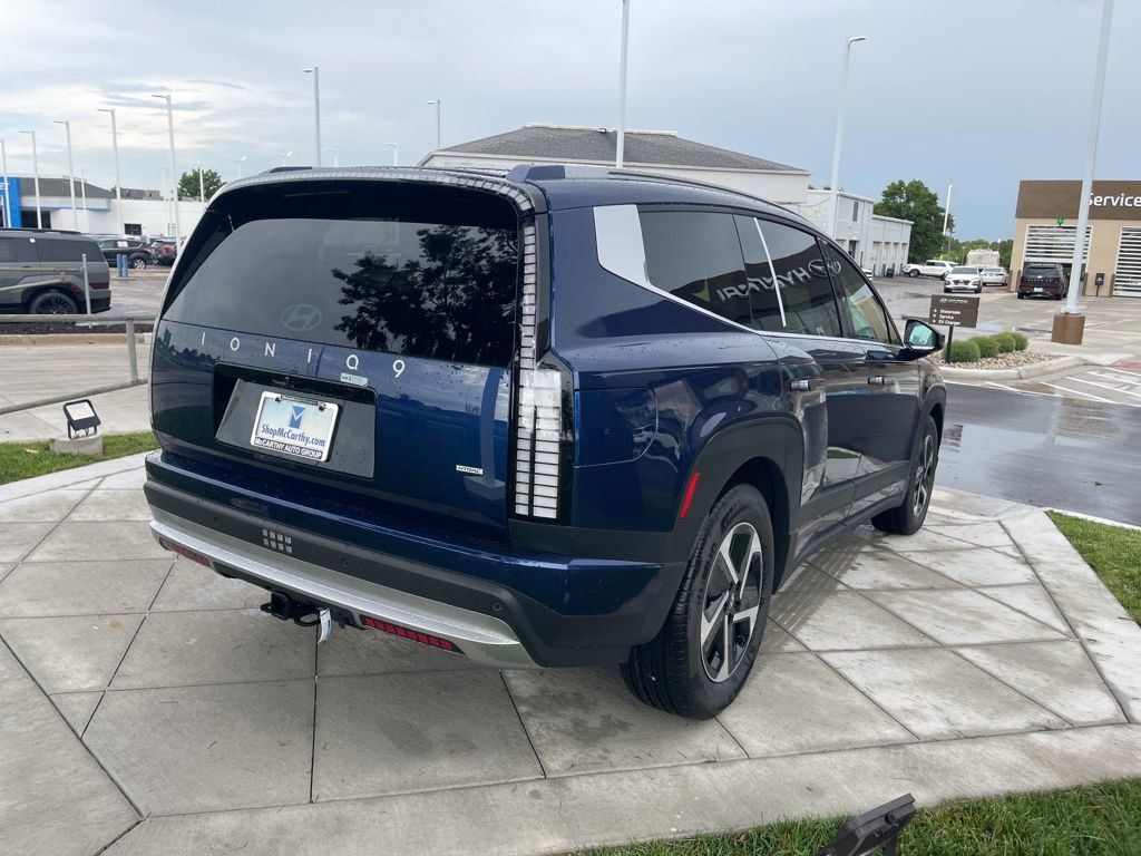 New 2026 Hyundai Ioniq 9 SE image 5