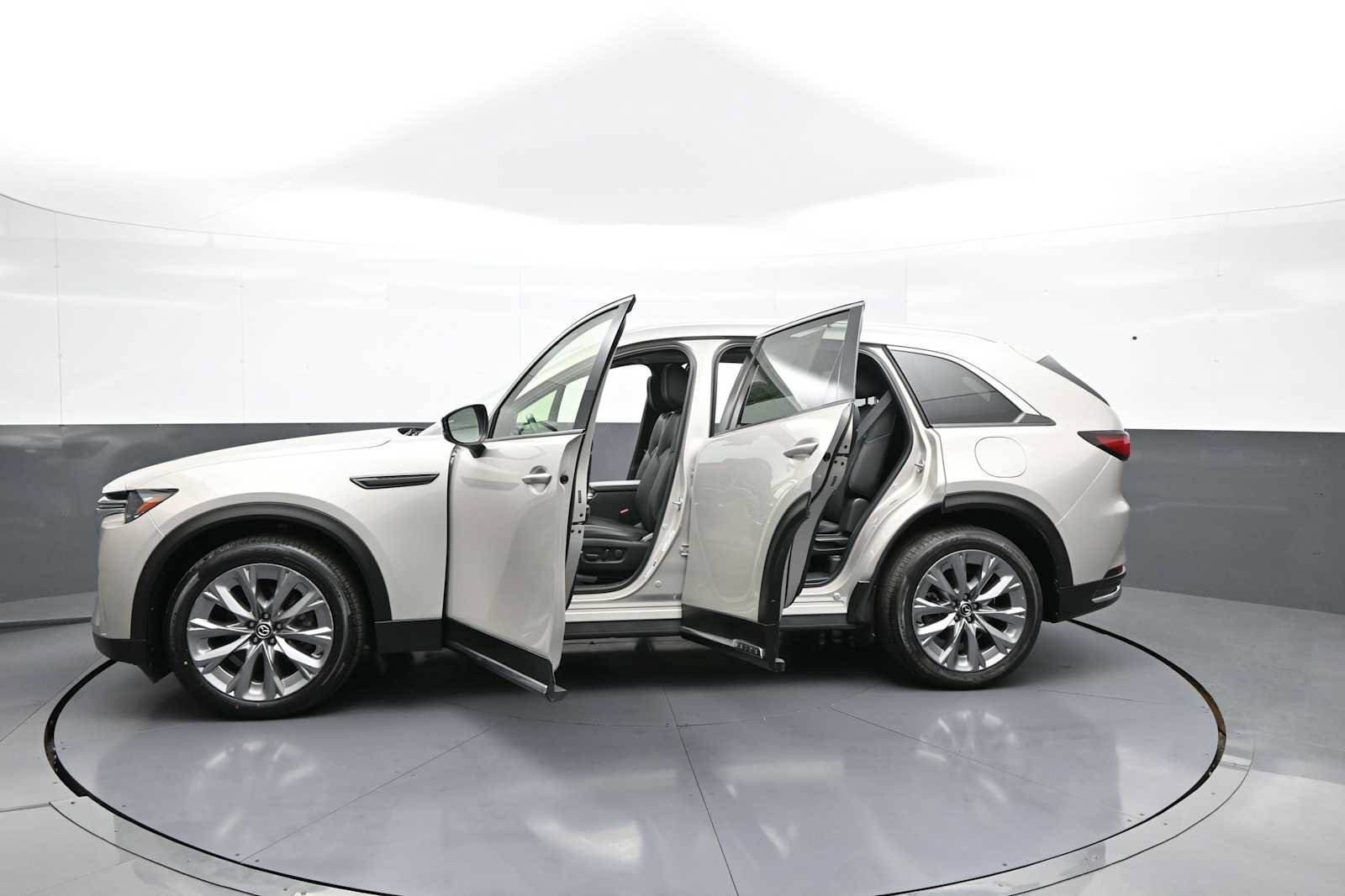 Used 2024 MAZDA CX-90 3.3 Turbo w/ Premium Package AWD/4WD image 46