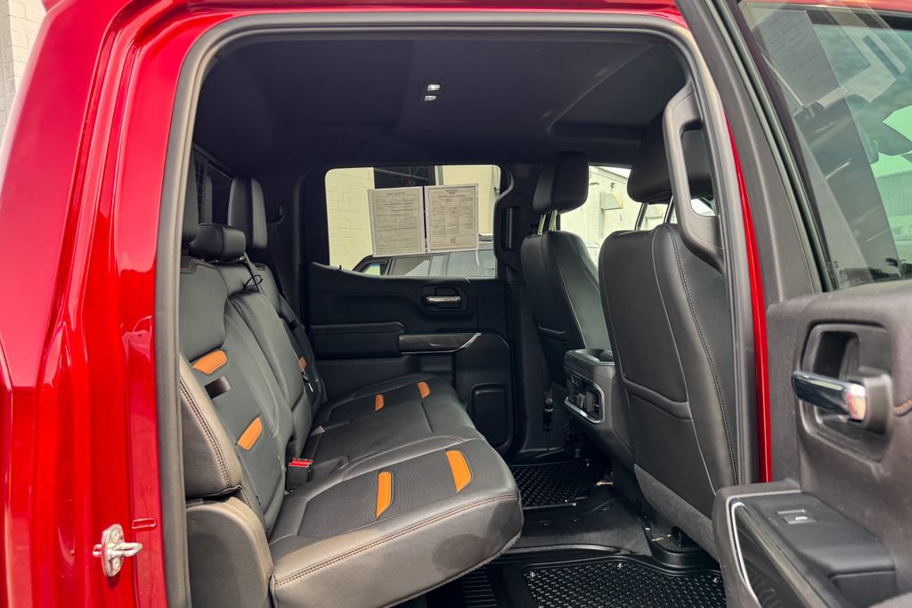 Used 2021 GMC Sierra 1500 AT4 w/ AT4 Preferred Package AWD/4WD image 17
