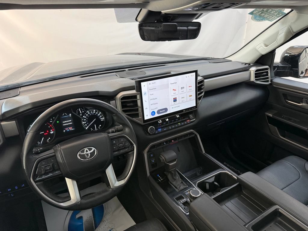 Used 2022 Toyota Tundra Limited AWD/4WD image 9