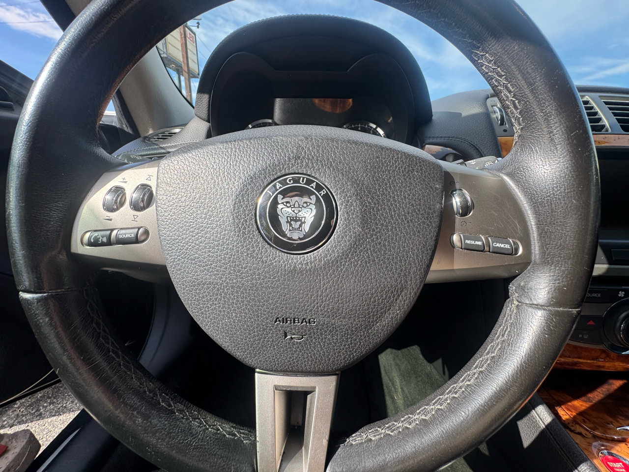 Used 2007 Jaguar XK Coupe image 18