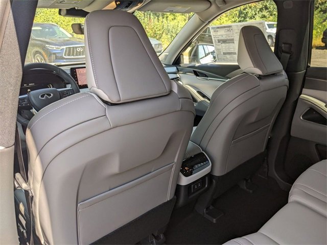 New 2026 INFINITI QX60 Luxe w/ Cargo Package image 26