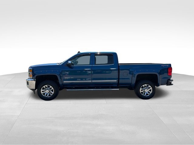 Used 2017 Chevrolet Silverado 2500 LTZ AWD/4WD image 6