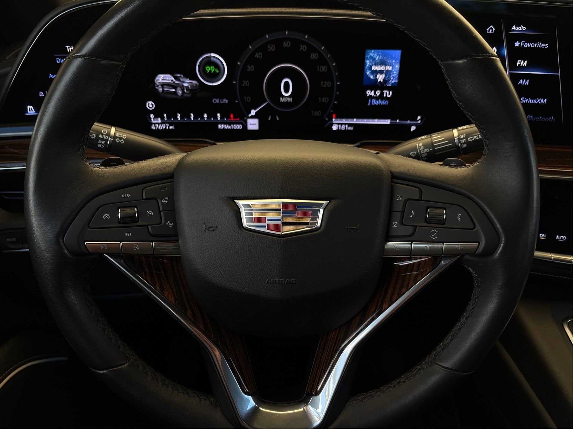 Certified 2022 Cadillac Escalade Luxury image 19