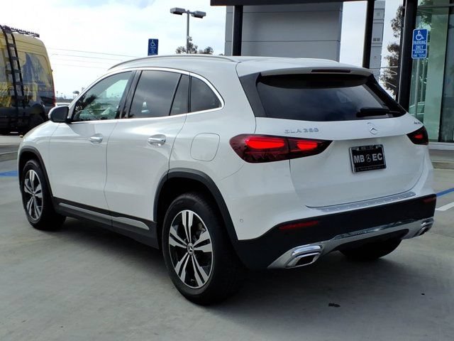 New 2026 Mercedes-Benz GLA 250 4MATIC image 21