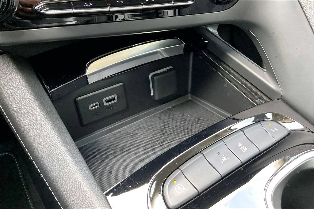 Used 2023 Buick Envision Preferred FWD image 25