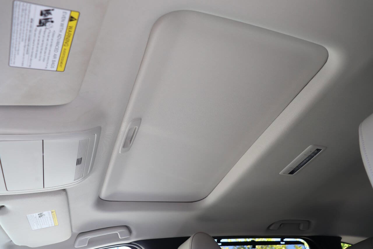 Used 2024 MAZDA CX-90 Plug-In Hybrid w/ Preferred image 22