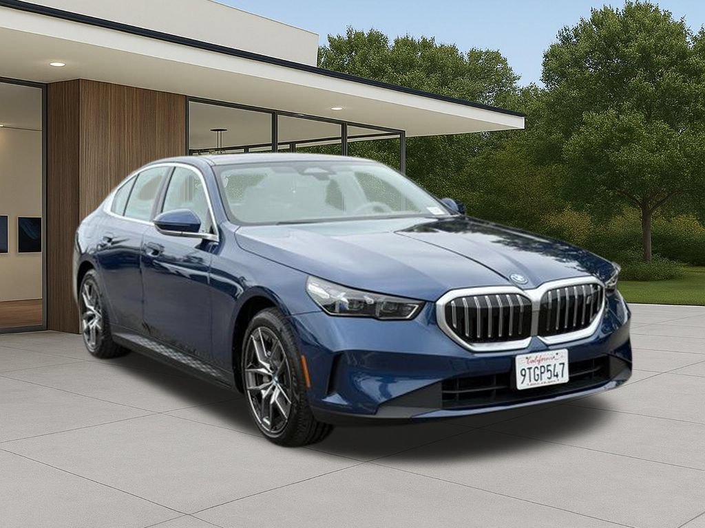 Used 2025 BMW i5 xDrive40 w/ Executive Package AWD/4WD image 6
