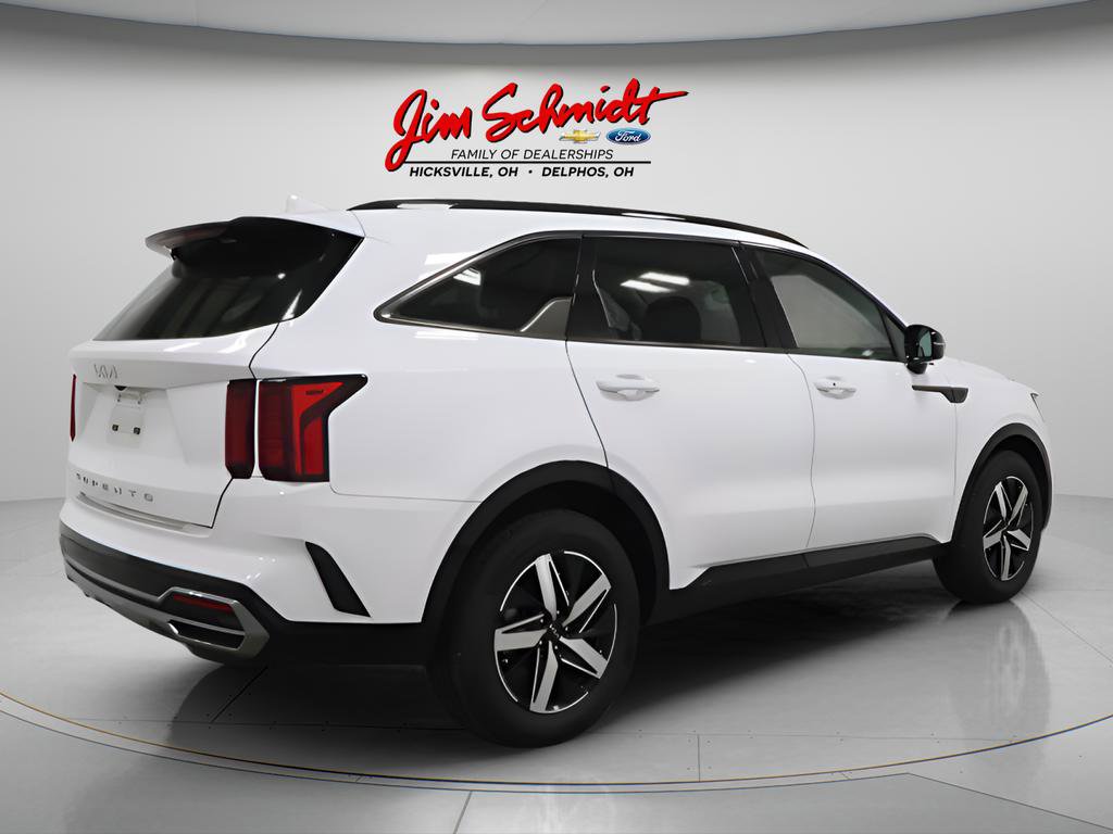 Used 2022 Kia Sorento S w/ Panoramic Sunroof Package FWD image 6