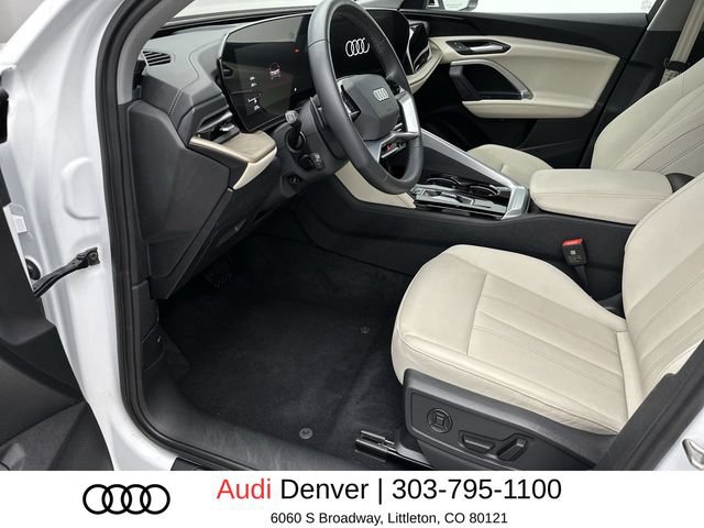 Used 2025 Audi Q5 Premium w/ 19" Wheel Package AWD/4WD image 11