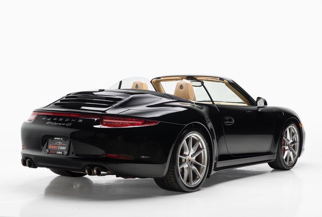 Used 2013 Porsche 911 Carrera 4S image 8