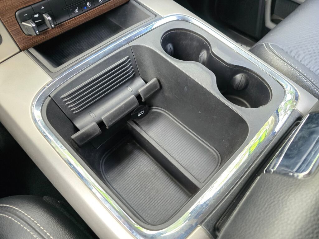 Used 2016 RAM 3500 Laramie w/ Convenience Group image 35