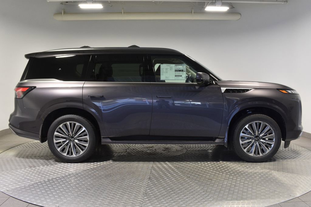 New 2026 INFINITI QX80 Luxe image 7