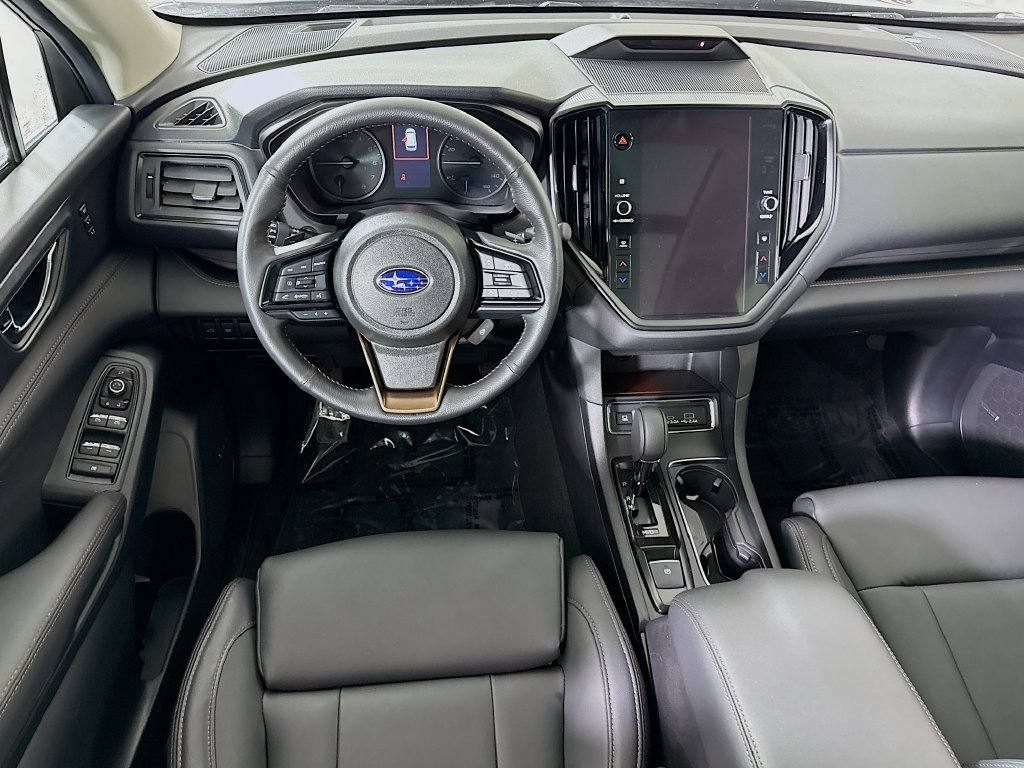 Used 2025 Subaru Ascent Bronze Edition w/ Popular Package #2 AWD/4WD image 4