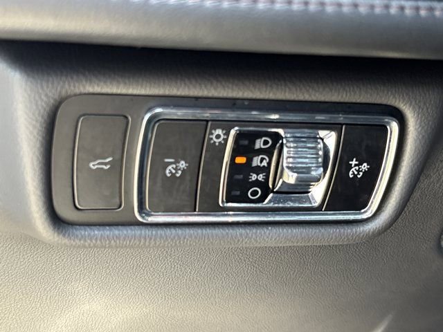 Used 2023 Lincoln Aviator Reserve w/ Elements Package Plus AWD/4WD image 29