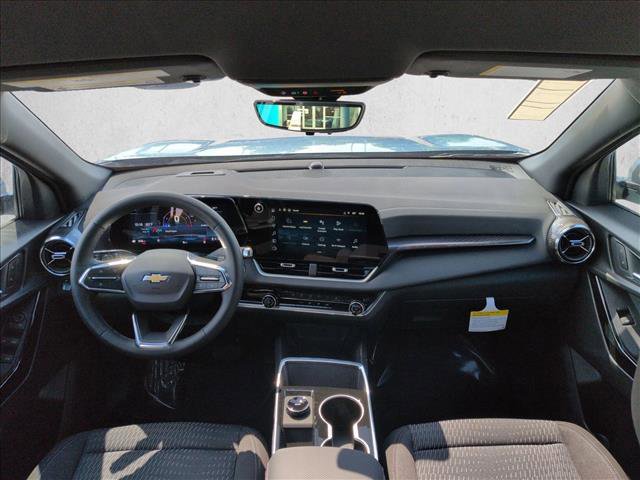 New 2026 Chevrolet Equinox LT w/ Safety and Technology Package FWD image 15
