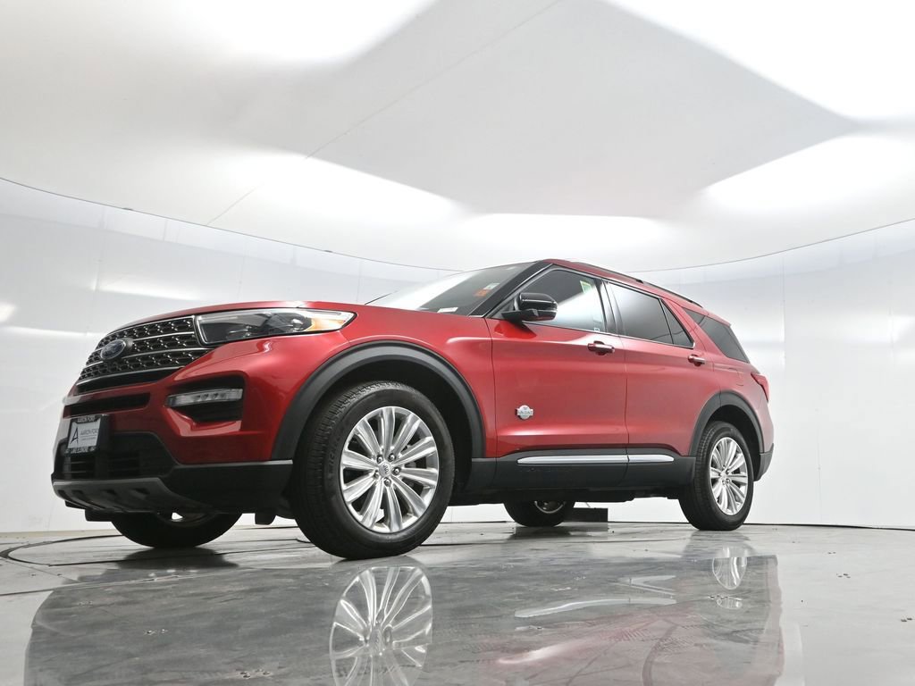 Used 2024 Ford Explorer King Ranch w/ Technology Package image 53