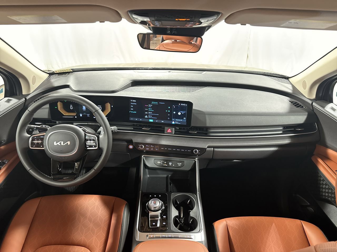 New 2026 Kia Carnival EX image 12