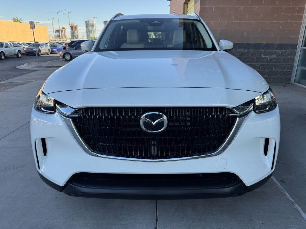 Used 2024 MAZDA CX-90 Plug-In Hybrid w/ Preferred AWD/4WD image 10