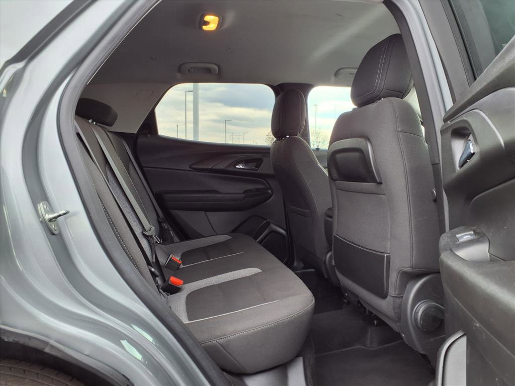Used 2023 Chevrolet TrailBlazer LT w/ Convenience Package AWD/4WD image 25